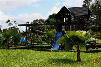 Childrens Play Area - Outdoor